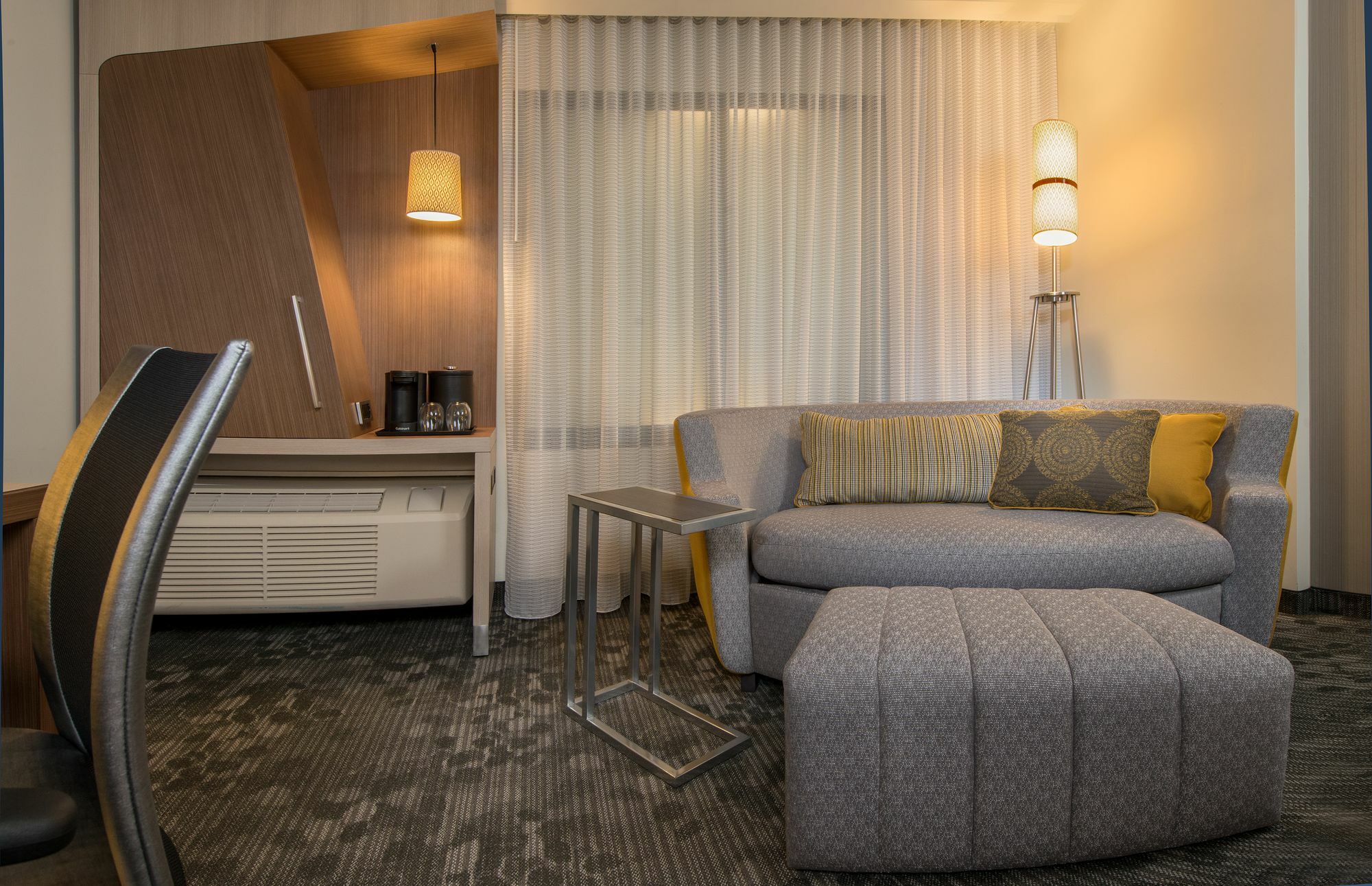 คอร์ตยาร์ด ซัลติโย Hotel ซัลติโญ ภายนอก รูปภาพ